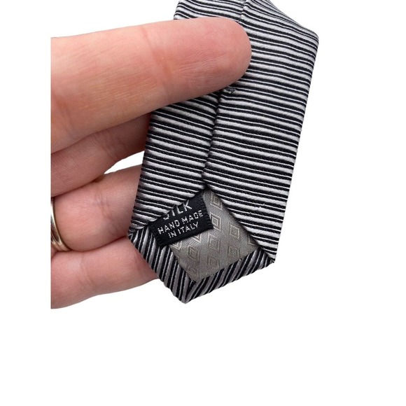 Luciano Gatti Elite 100% Silk Tie Made in Italy Textured Steel Gray Black Stripe - Picture 9 of 9